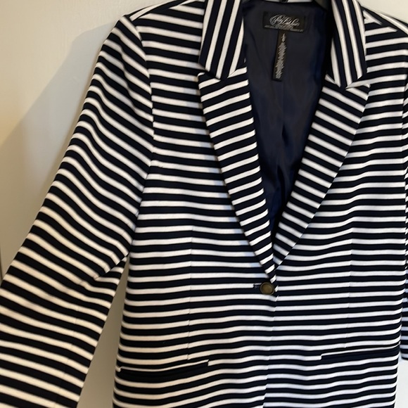 L navy & white stripe jacket. 3/4 sleeve. Aeropostale - Picture 5 of 6